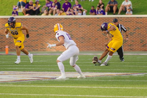 20210925-UMHB-Vfb-vs-Hardin-Simmons-051