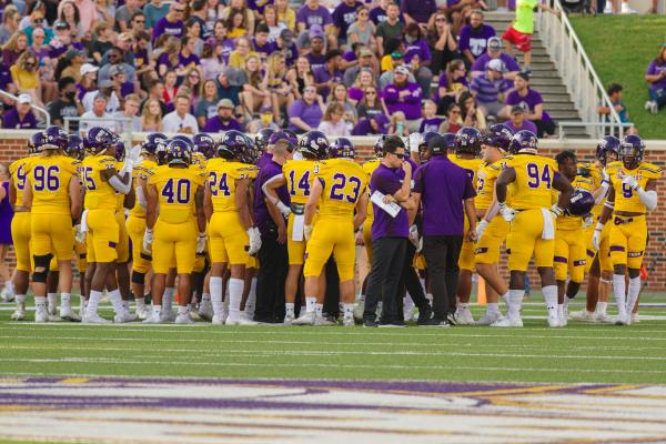 20210925-UMHB-Vfb-vs-Hardin-Simmons-054