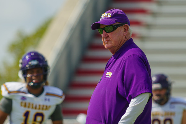 20211002-UMHB-Vfb-at-Austin-College014