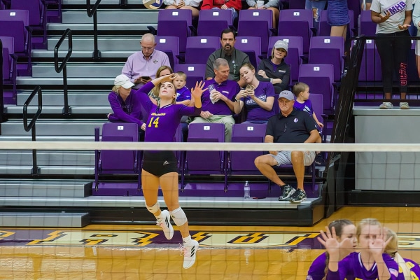 20211020-UMHB-Vvb-vs-McMurry-028