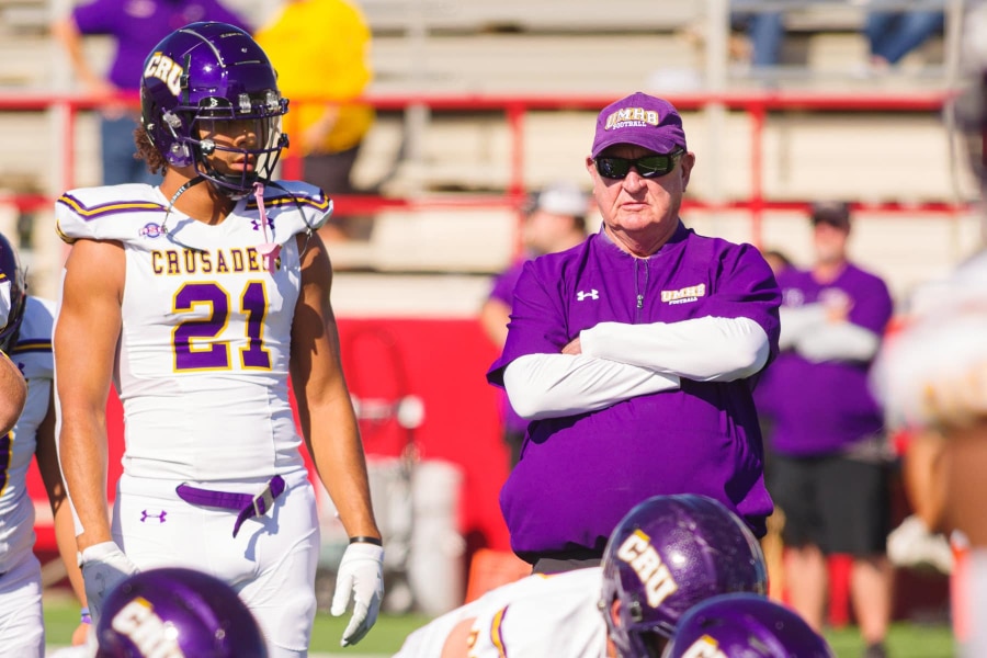 20211023-UMHB-Vfb-at-Sul-Ross-048