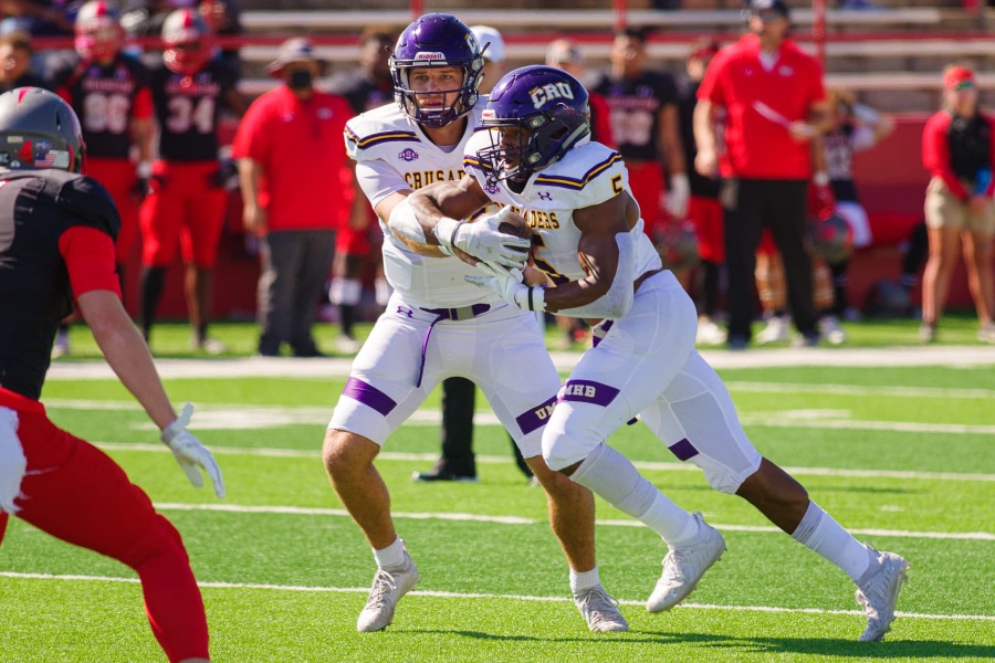 20211023-UMHB-Vfb-at-Sul-Ross-106
