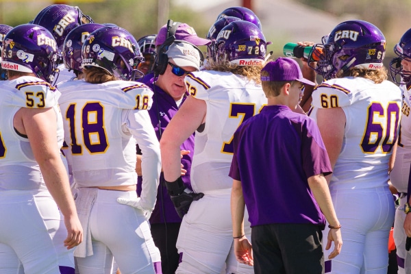 20211023-UMHB-Vfb-at-Sul-Ross-174