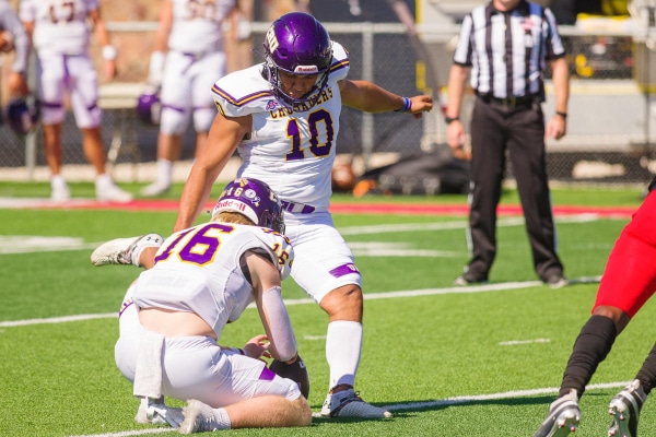 20211023-UMHB-Vfb-at-Sul-Ross-266