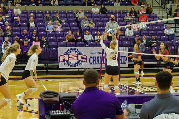 20211105-UMHB-Wvb-vs-Sul-Ross-009