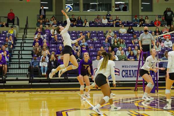 20211105-UMHB-Wvb-vs-Sul-Ross-082