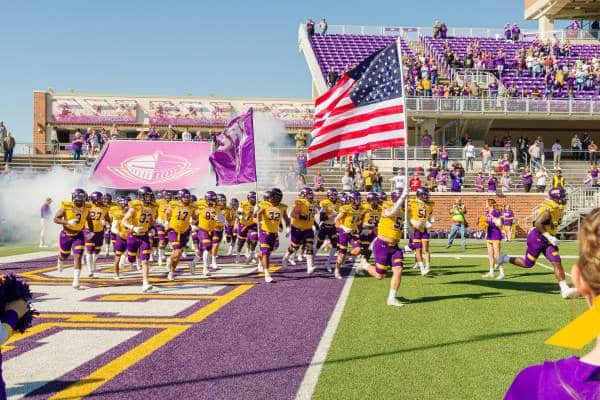 20211106-UMHB-Vfb-vs-Howard-Payne-064