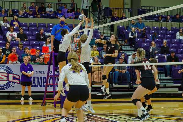 20211106-UMHB-Wvb-vs-UT-Dallas-021
