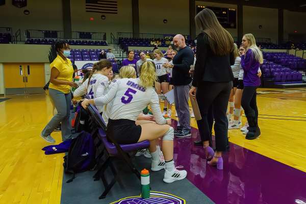 20211106-UMHB-Wvb-vs-UT-Dallas-039
