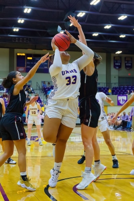 20211107-UMHB-Wbb-vs-Trinity-096