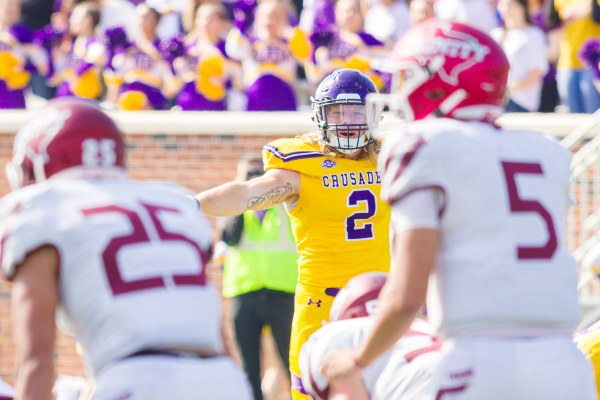 20211120-UMHB-Vfb-vs-Trinity-061