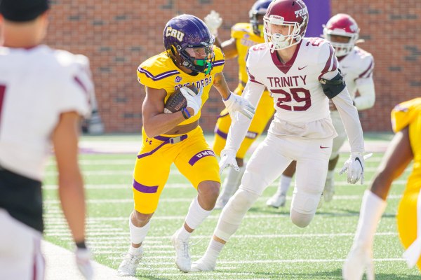 20211120-UMHB-Vfb-vs-Trinity-088