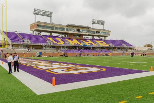 20211204-UMHB-Vfb-vs-Linfield-006