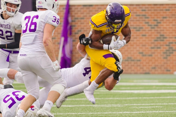 20211204-UMHB-Vfb-vs-Linfield-092