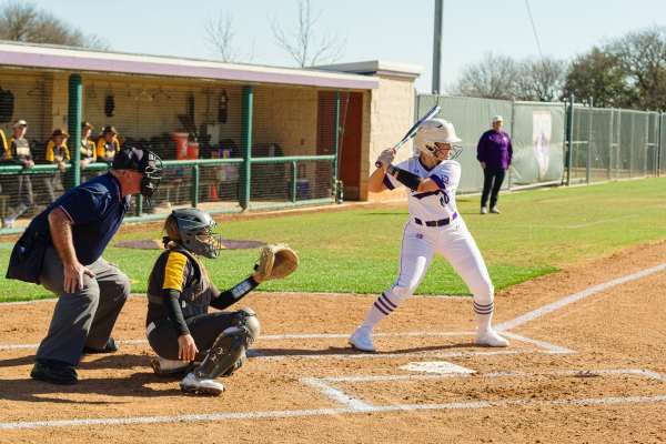 20220206-UMHB-sb-vs-Southwestern-047