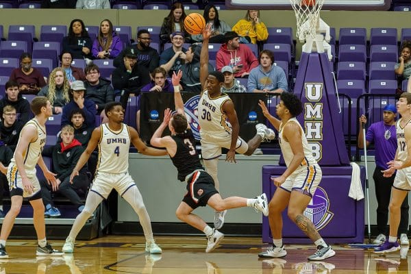 20220225-UMHB-Mbb-vs-UTD-032