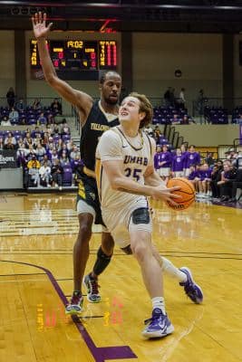 20220226-UMHB-Mbb-vs-LETU-007