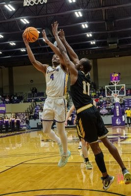 20220226-UMHB-Mbb-vs-LETU-029