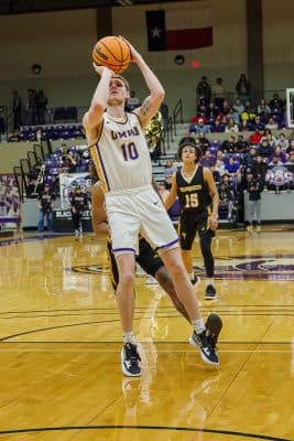20220226-UMHB-Mbb-vs-LETU-033