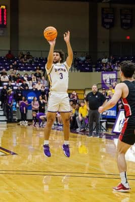 20220304-UMHB-Mbb-vs-Chapman-022
