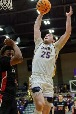 20220304-UMHB-Mbb-vs-Chapman-032