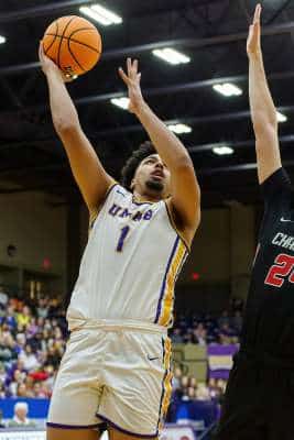 20220304-UMHB-Mbb-vs-Chapman-035