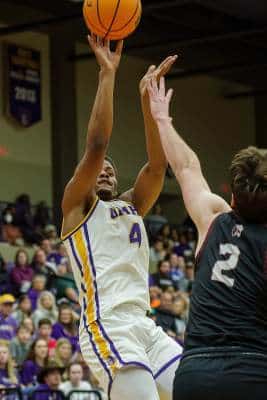 20220305-UMHB-Mbb-vs-Trinity-035