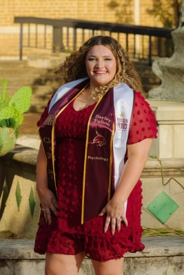 20220510-Bayley-Graduation-022