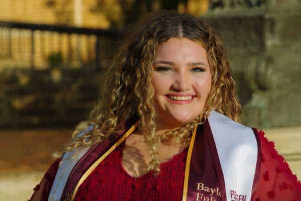 20220510-Bayley-Graduation-026