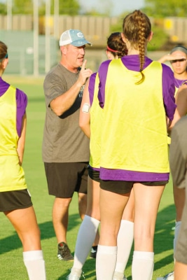 20220813-UMHB-Womens-Soccer-Practice-012