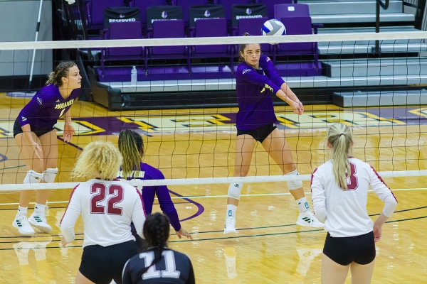 20220902-UMHB-vb-vs-Centenary013