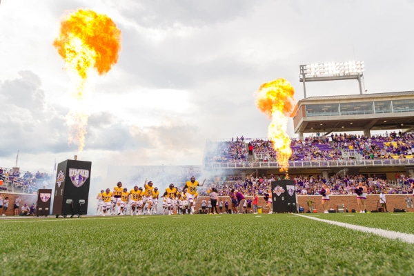 20220903-UMHB-fb-vs-Muhlenberg045