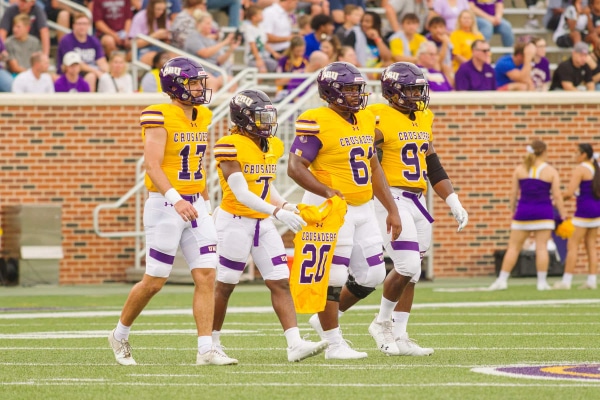 20220903-UMHB-fb-vs-Muhlenberg050