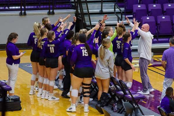 20220916-UMHB-vb-vs-LETU-029