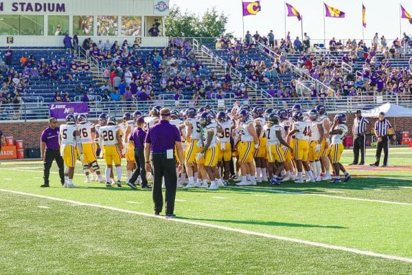 20220924-UMHB-fb-vs-HSU-017