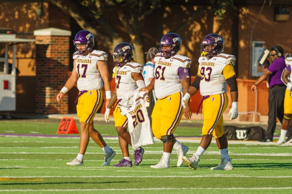 20220924-UMHB-fb-vs-HSU-023