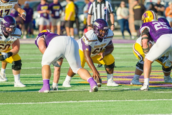 20220924-UMHB-fb-vs-HSU-038
