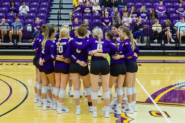 20221008-UMHB-vb-vs-McMurry-003