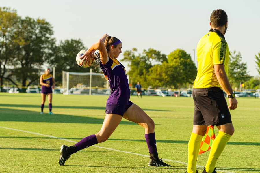 20221008-UMHB-wsoc-vs-HPU-012