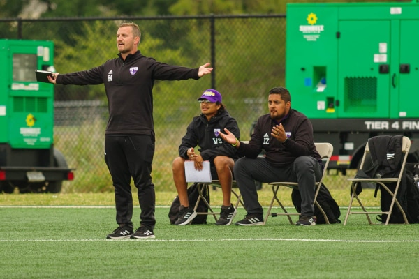 20221029-UMHB-msoc-at-Concordia-017