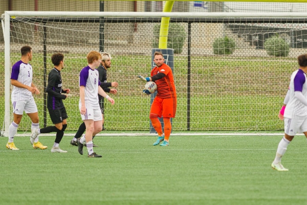 20221029-UMHB-msoc-at-Concordia-018
