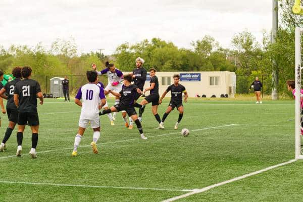 20221029-UMHB-msoc-at-Concordia-021
