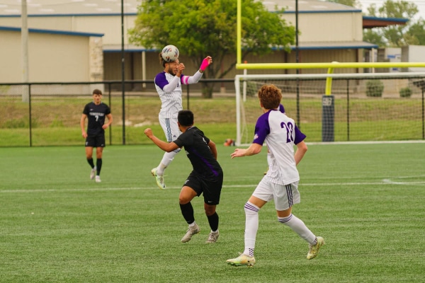 20221029-UMHB-msoc-at-Concordia-023