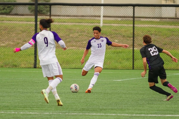 20221029-UMHB-msoc-at-Concordia-035