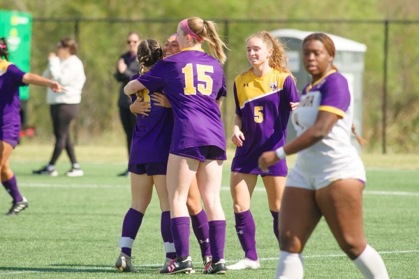 20221029-UMHB-wsoc-at-Concordia-008