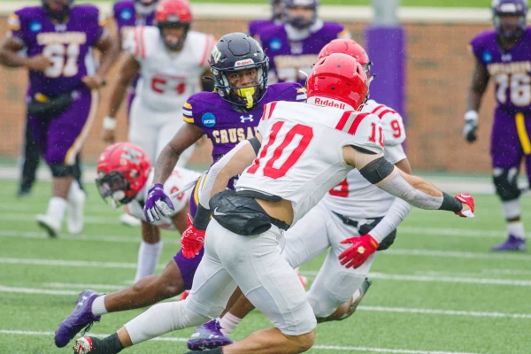 20221119-UMHB-fb-vs-Huntingdon-049