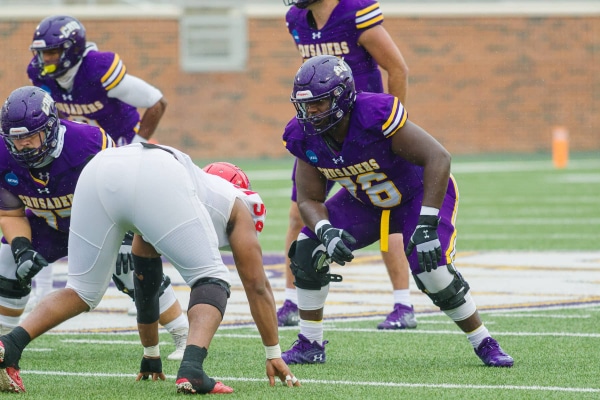 20221119-UMHB-fb-vs-Huntingdon-051