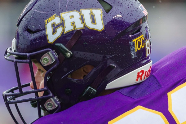 20221119-UMHB-fb-vs-Huntingdon-055