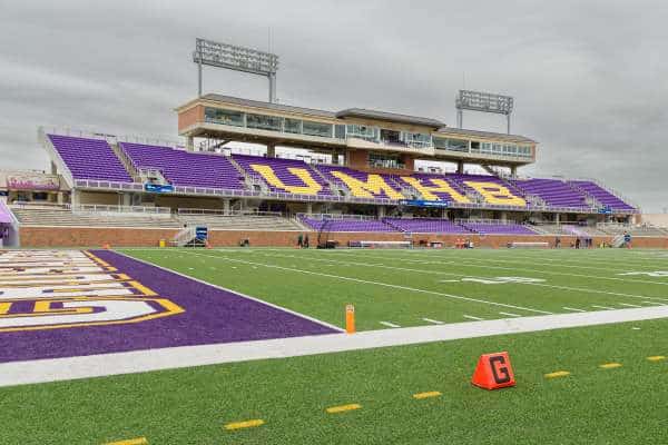 20221203-UMHB-fb-vs-Bethel-001