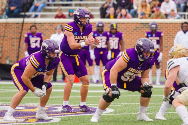 20221203-UMHB-fb-vs-Bethel-015
